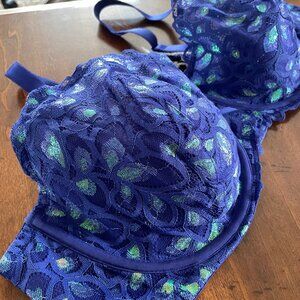 Torrid 46C (more like a D) Mermaid Balconette Bra